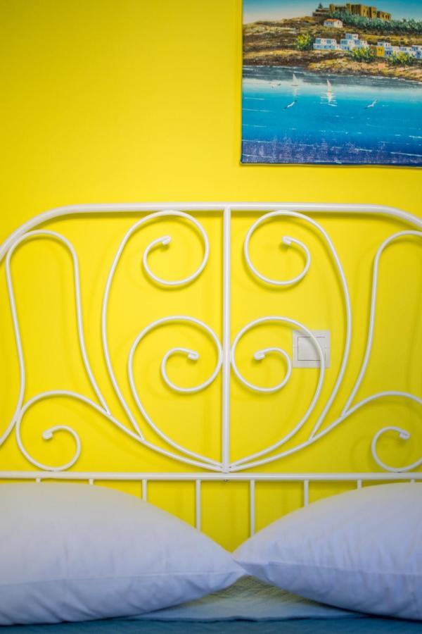 Jaune Ialysos (Rhodes)